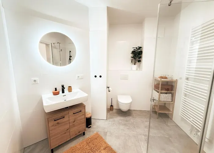 Sonnenseite Mit Balkon In * グラーツ