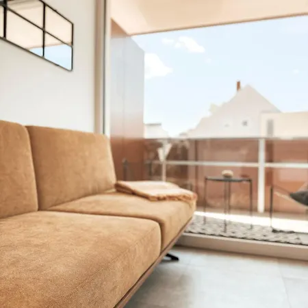 Appartement Sonnenseite Mit Balkon In *