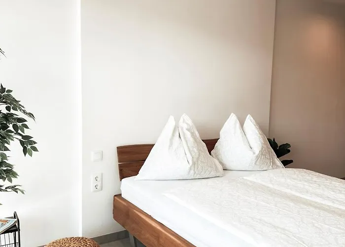 Apartament Sonnenseite Mit Balkon In *